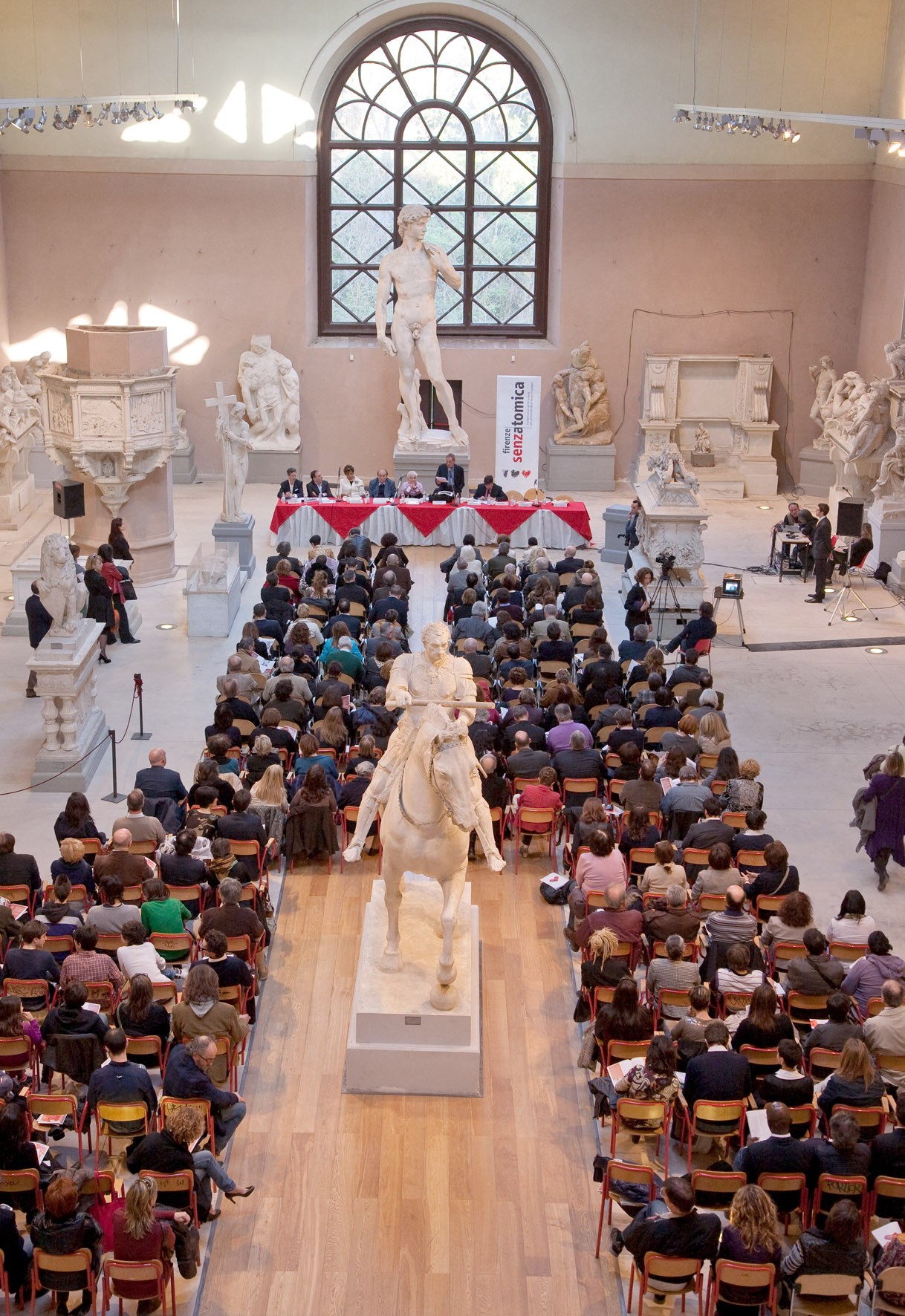 Inaugurazione di SENZATOMICA alla gipsoteca dell'Istituto d'Arte di Porta Romana