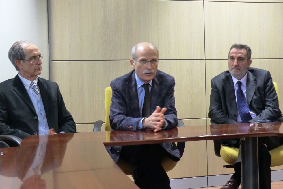 Da sinistra il Direttore sanitario Valerio Del Ministro, il Direttore generale Valtere Giovannini, il Direttore amministrativo Paolo Cordioli