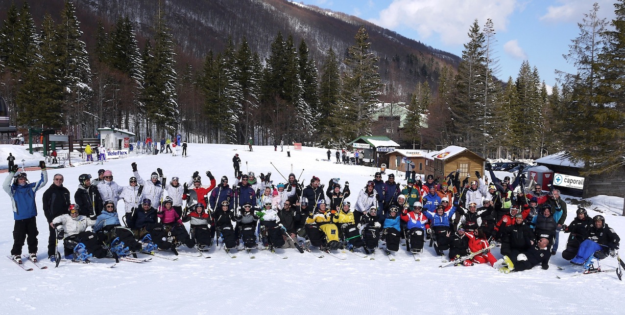 Foto di gruppo per i partecipanti al Freerider ski tour