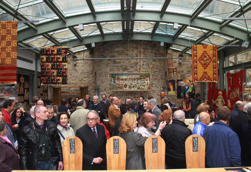 Inaugurazione della mostra 'Le mani e il cuore. Arte e arredi andini' all’ex carcere delle Murate