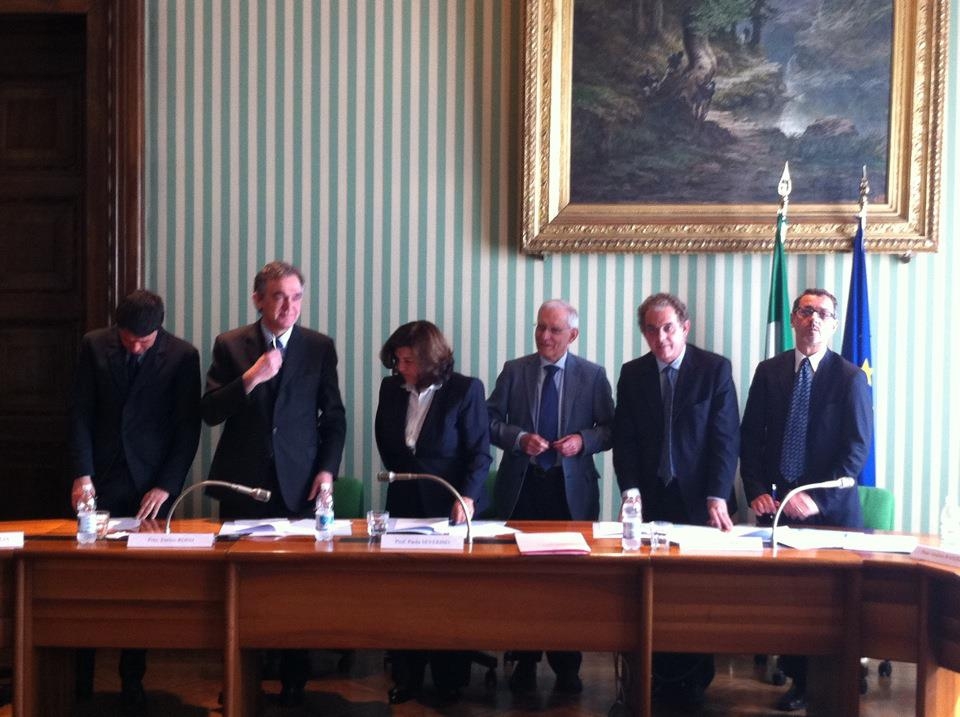 Firma accordo