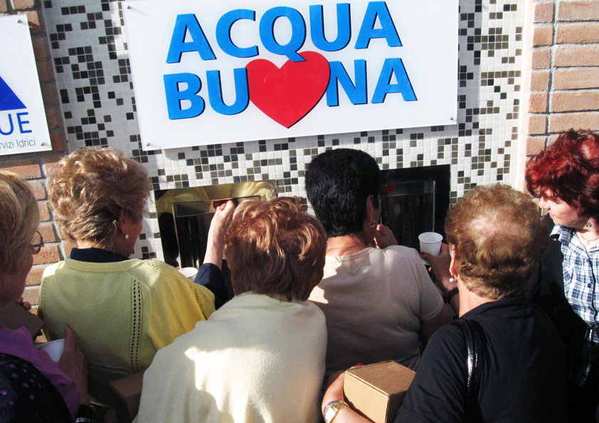 FONTANELLO DI ACQUA GRATUITA 