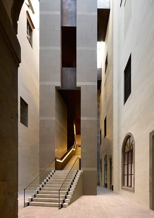 Adolfo Natalini, La scala di ponente dei nuovi Uffizi