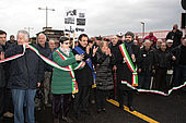 Taglio del nastro del nuovo ponte sull'Arno