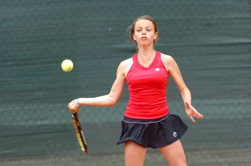 La lucchese Jessica Pieri, 16 anni, una delle promesse del tennis femminile italiano 
