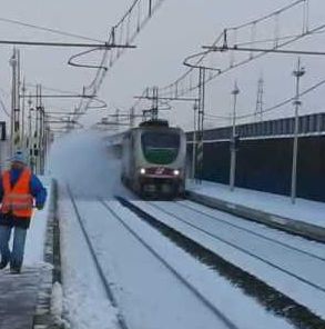 Neve sui binari