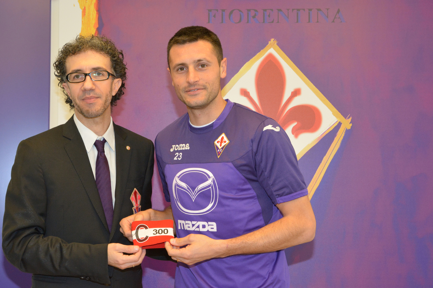 Festa per le 300 presenze di Pasqual con la Fiorentina (foto MAURIZIO RUFINO)