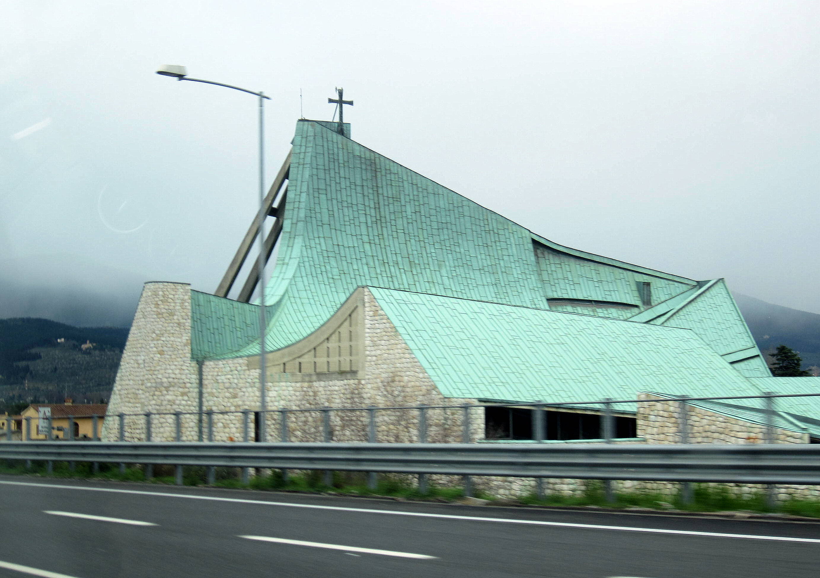 Chiesa dell'autostrada del Sole