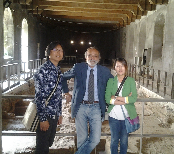 Vinceti con la troupe della televisione coreana EBS