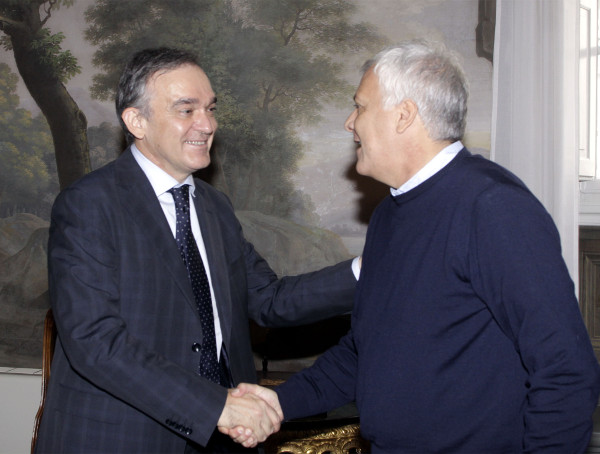 IL Presidente Rossi col Ministro Rossi (immagine dal sitoi della Regione Toscana)