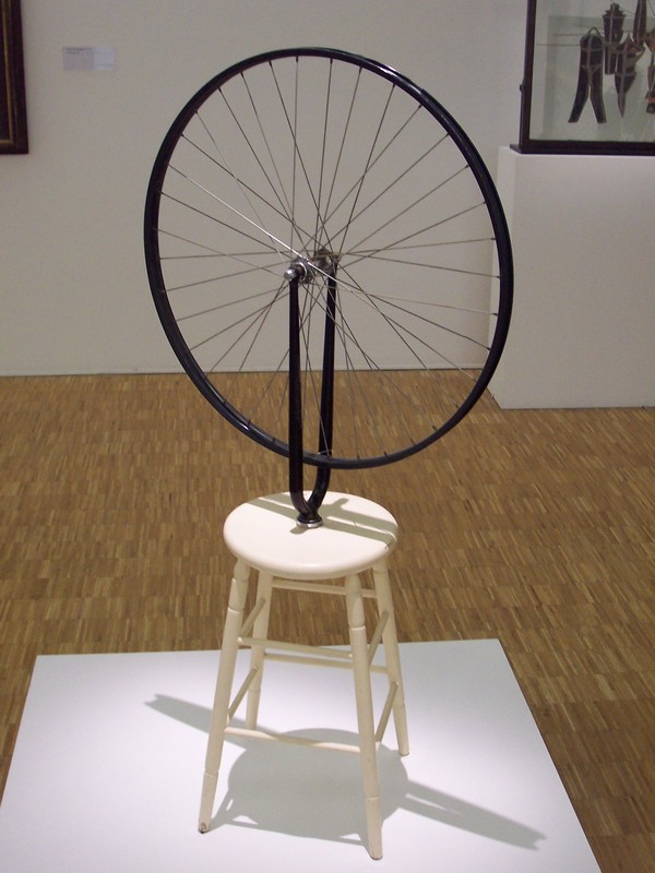Duchamp_Roue_de-Bicyclette