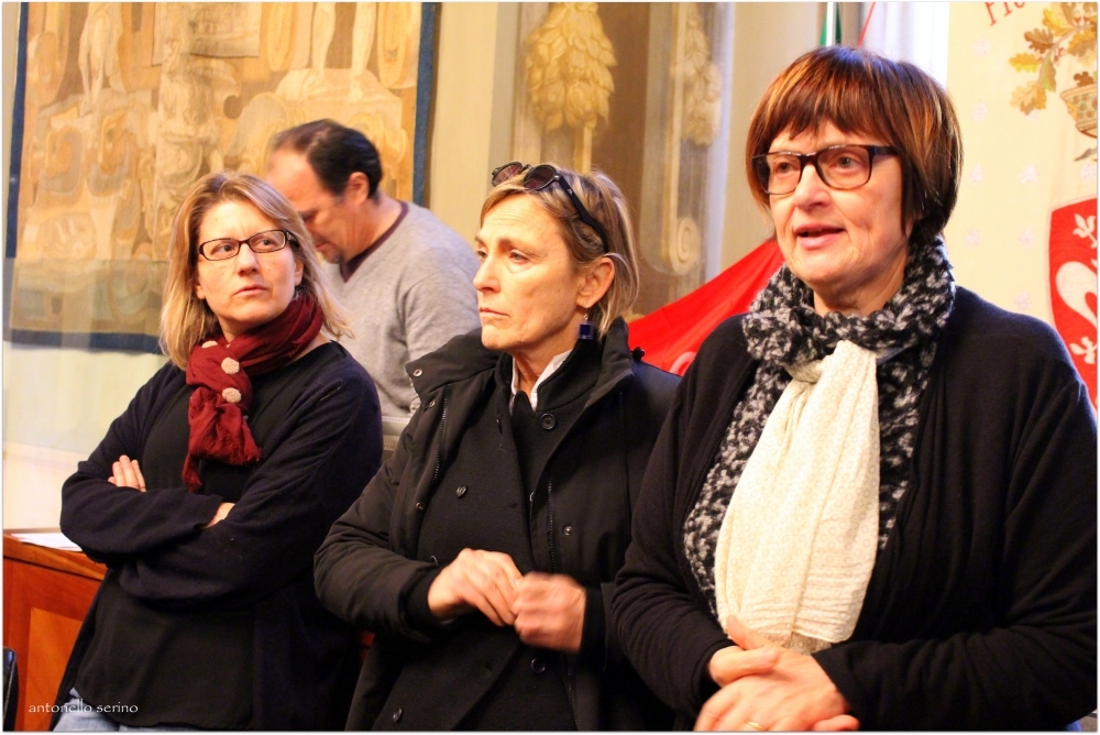 Le onorevoli Alessia Petraglia, Marisa Nicchi e Tea Albini incontrano i lavoratori della Provincia di Firenze che occupano Palazzo Medici Riccardi (foto Antonello Serino - Met)