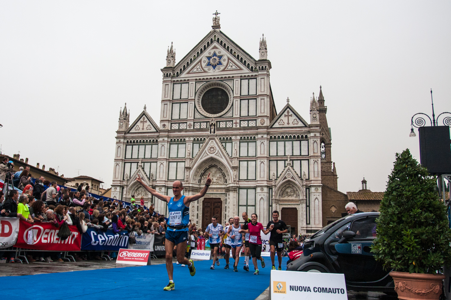 Firenze Marathon: il traguardo 2014