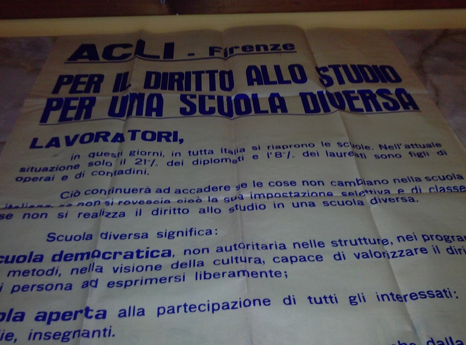 Il manifesto storico del Circolo Acli Aurora ritrovato a Strada in Chianti