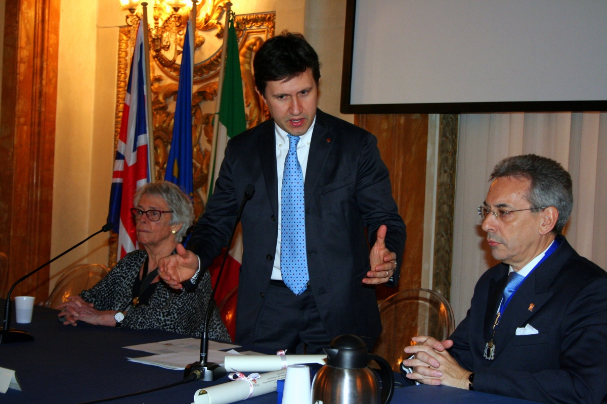 L'incontro in Sala Luca Giordano  (foto di Antonello Serino, redazione di Met)