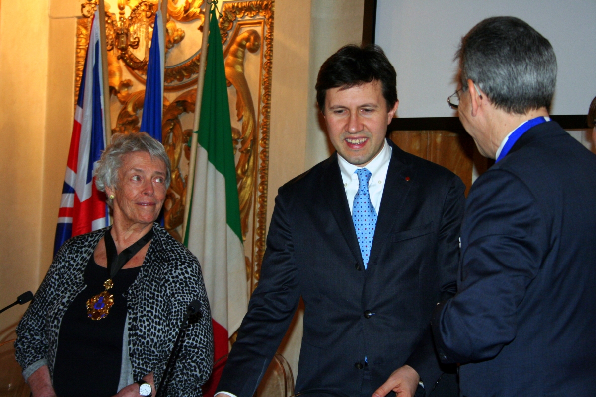 Dario Nardella e due rappresentanti della London Mayors' Association   (foto di Antonello Serino, redazione di Met)