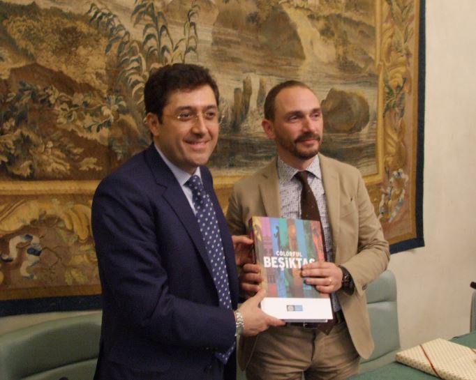 Il sindaco di Besiktas Murat Hazinedar e il consigliere delegato per la Cultura della Citta' metropolitana di Firenze Emiliano Fossi