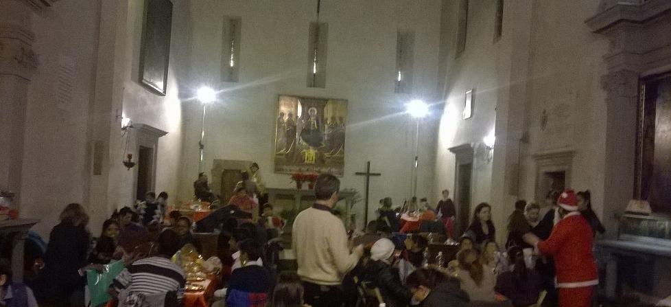 A Firenze, il pranzo di Natale nella chiesa di Santa Margherita
