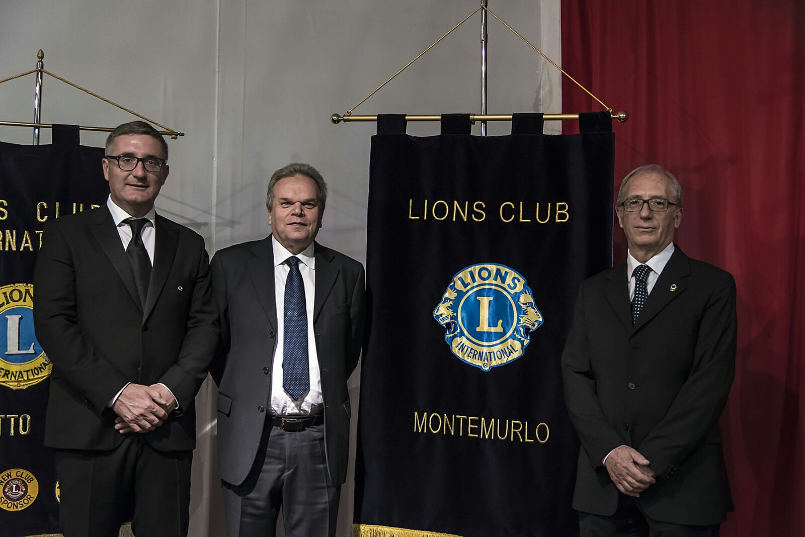 da sx Francesco Messineo, il sindaco Lorenzini e il governatore Bianucci alla cerimonia di costituzione del Lions Club Montemurlo
