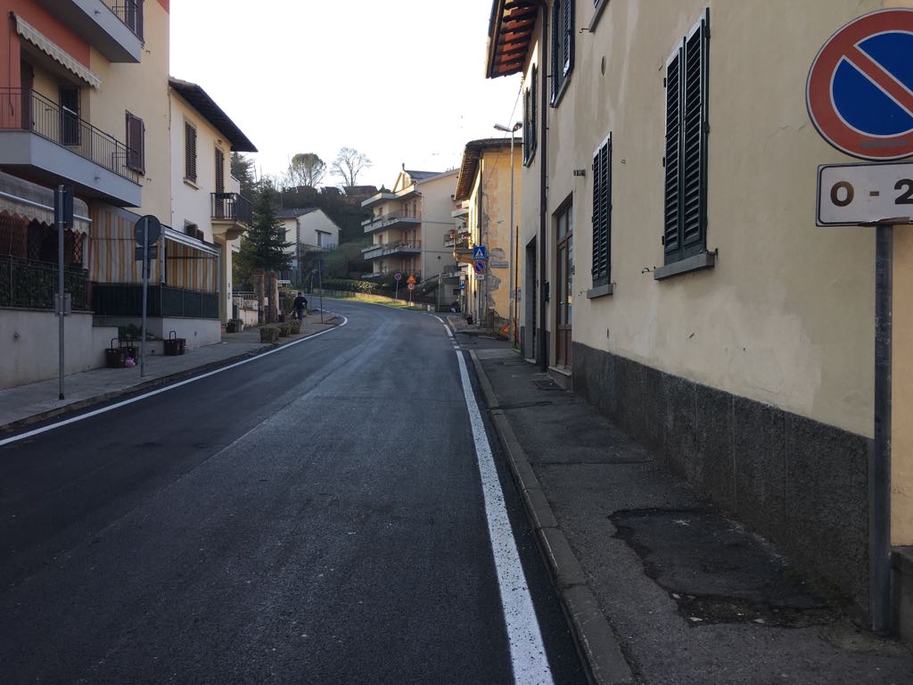 Asfaltature sulle strade del Valdarno