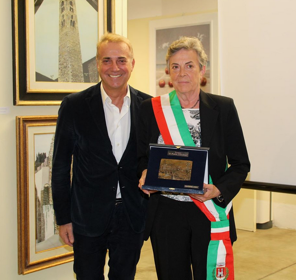 Massimo Ghini con il vicesindaco Donatella Viviani