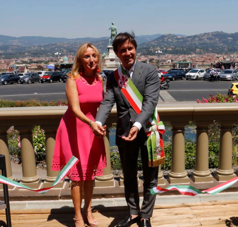 Il sindaco Dario Nardella con la presidente di Starhotel Elisabetta Fabri