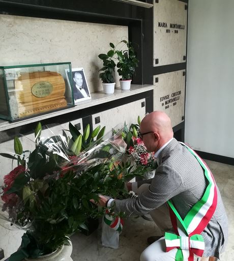 Il sindaco di Fucecchio depone fiori nella Cappella Montanelli