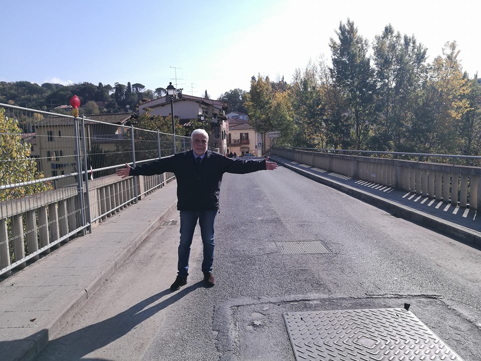 Rignano. Ponte Mediceo, rimosse le barriere jersey - Sopralluogo del Sindaco 