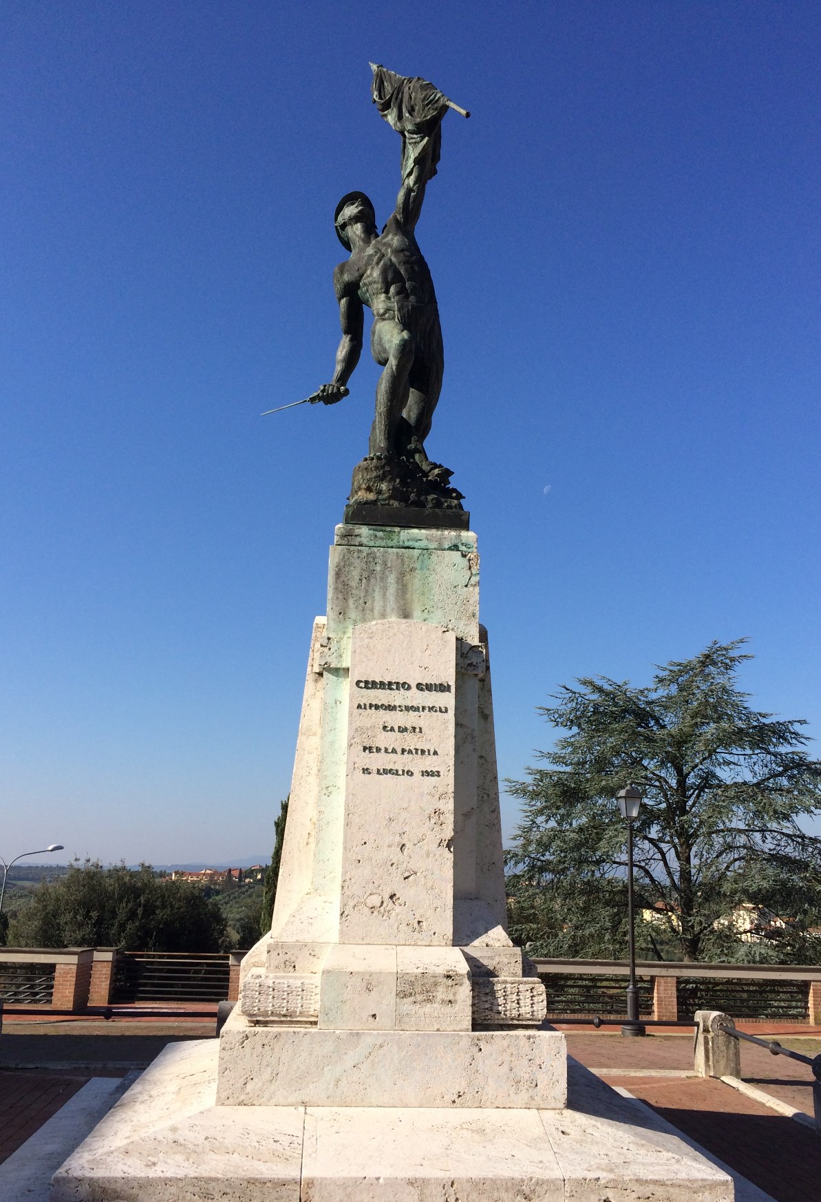 Monumento ai caduti Piazza Vittorio Emanuele II