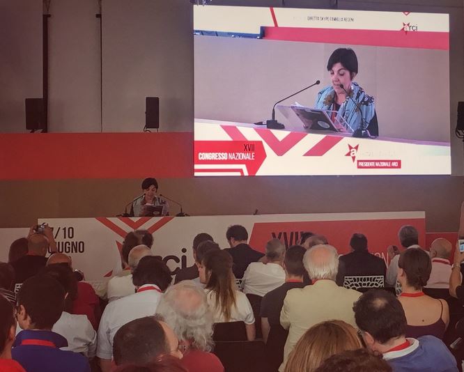 Francesca Chiavacci parla al congresso Arci