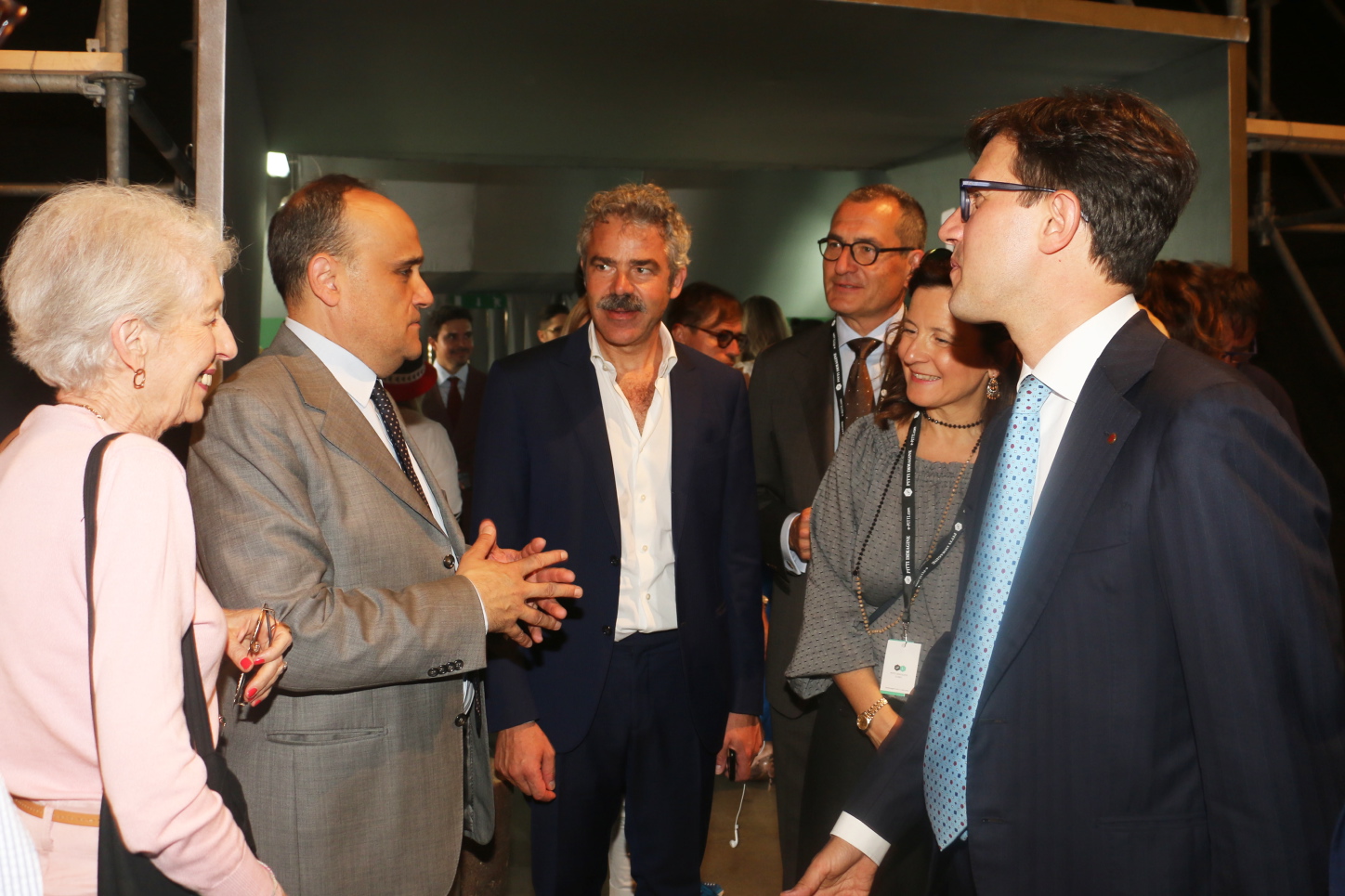 Il sindaco Dario Nardella visita Pitti uomo 2018 con il ministro Alberto Bonisoli