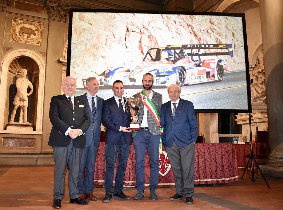 Faggioli premiato a Firenze per il risultato nella Pikes Peak 