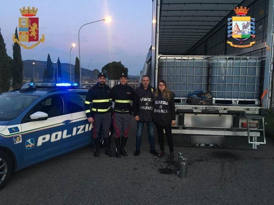 Operazione congiunta Guardia di Finanza e Polizia stradale 