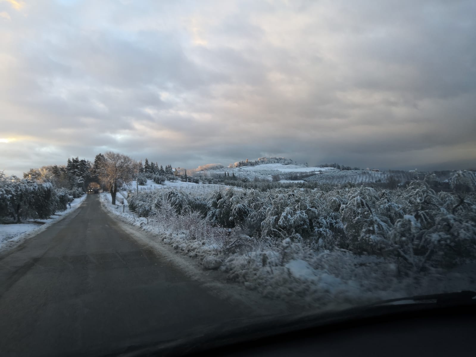 Neve a Montespertoli, ma strade sgombre: circolazione garantita 