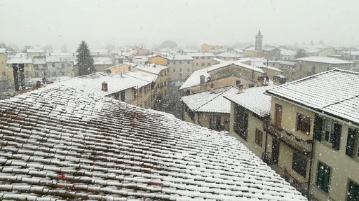 Deboli nevicate anche a Lastra a Signa