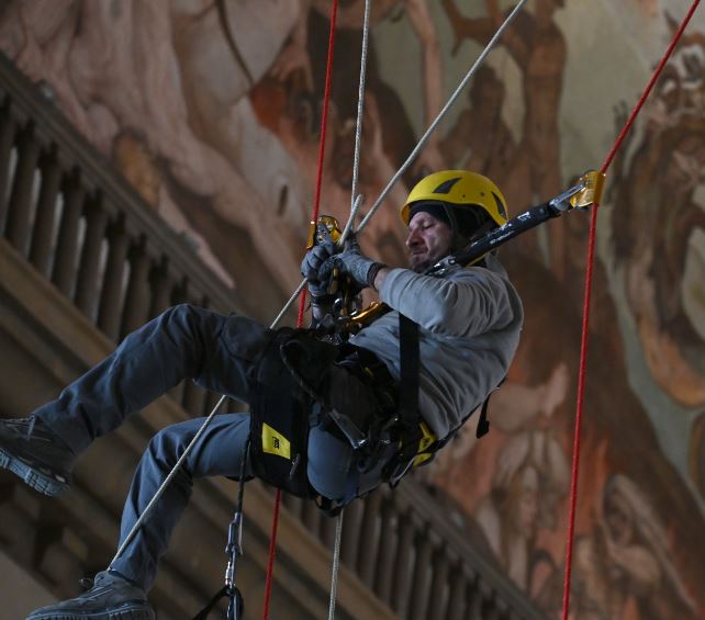 Restauro acrobatico nellòa Cupola del Duomo