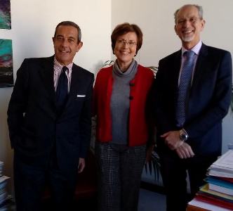 da sinistra, il presidente UIA Italia Claudio Coggiatti, la direttrice del Dipartimento di Scienze Giuridiche Patrizia Giunti e l'avvocato UIA Claudio Mastellone