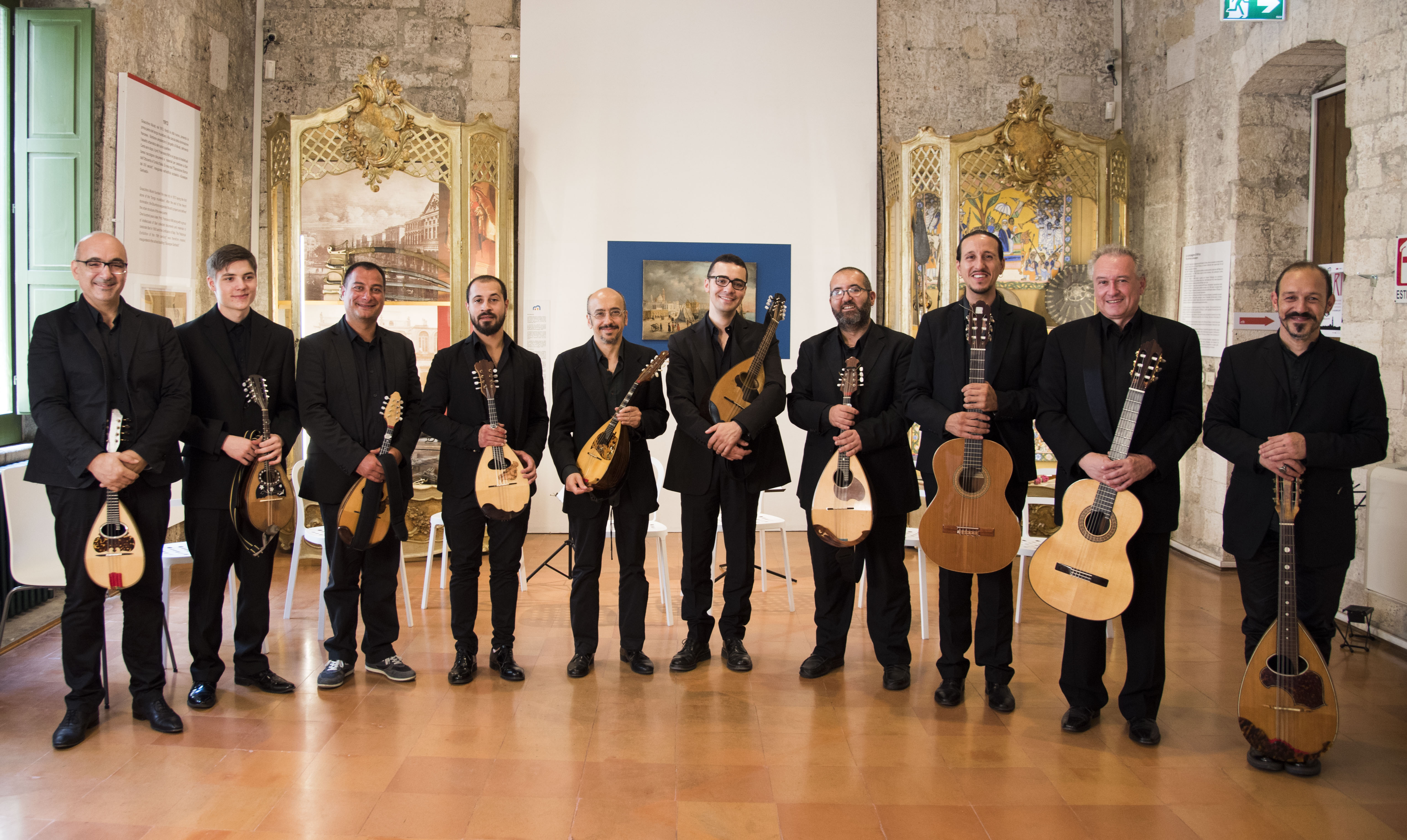 Accademia Mandolinistica Napoletana (FontefotoOperaDuomo)