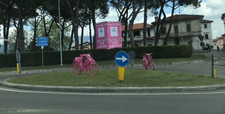 Gli addobbi in attesa del Giro d'italia (foto da comunicato)