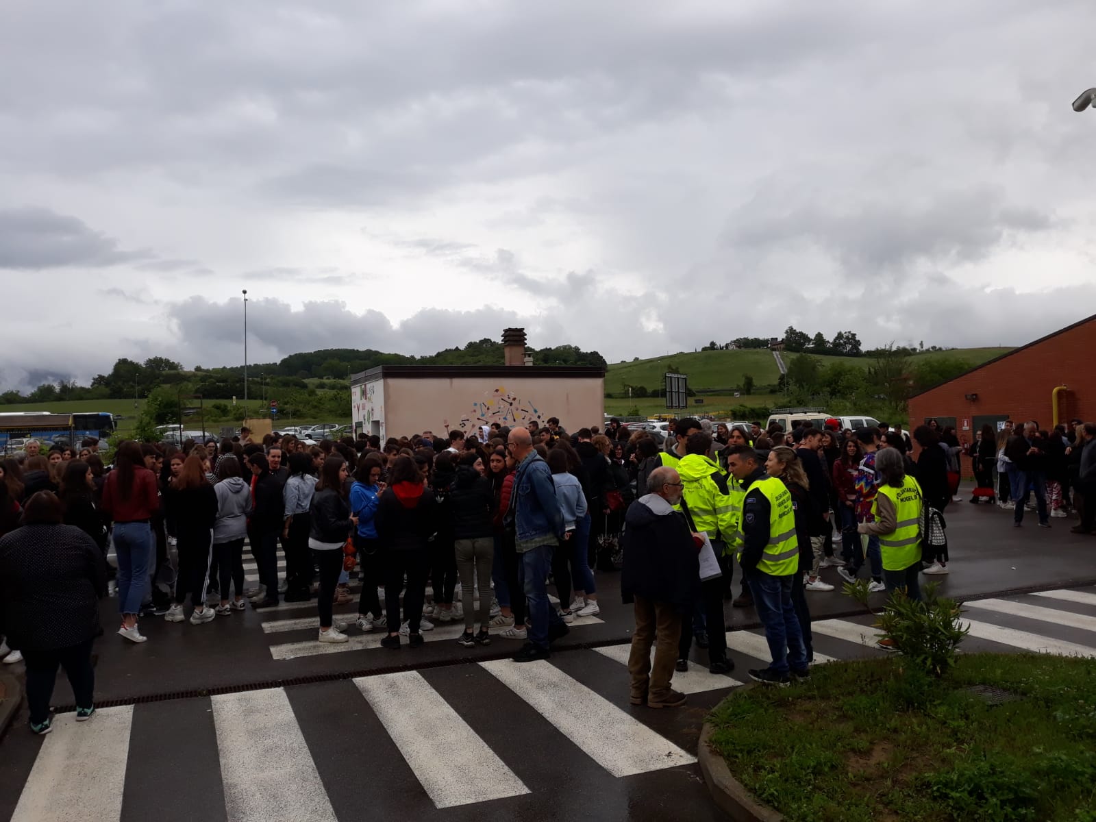 Esercitazione di protezione civile nelle scuole del Mugello