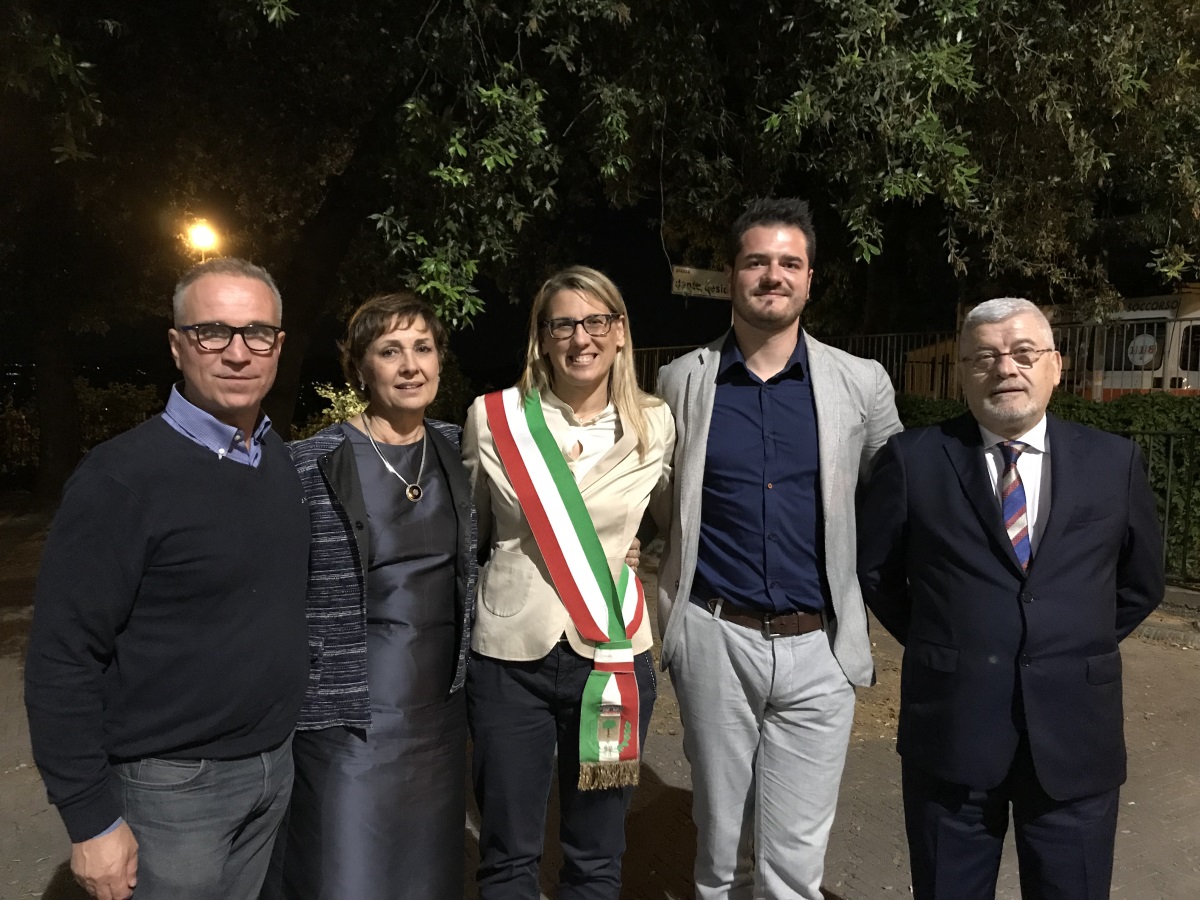 Cerreto - La Giunta; da sinistra Moreno Costagli, Mariangela Castagnoli, Simona Rossetti, Alessio Tanganelli e Paolo Feri