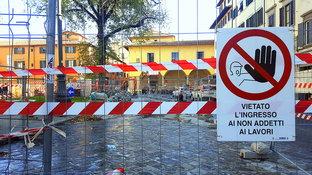 Viabilità: mercoledì e giovedì modifiche in via Calamandrei e piazza del Carmine 