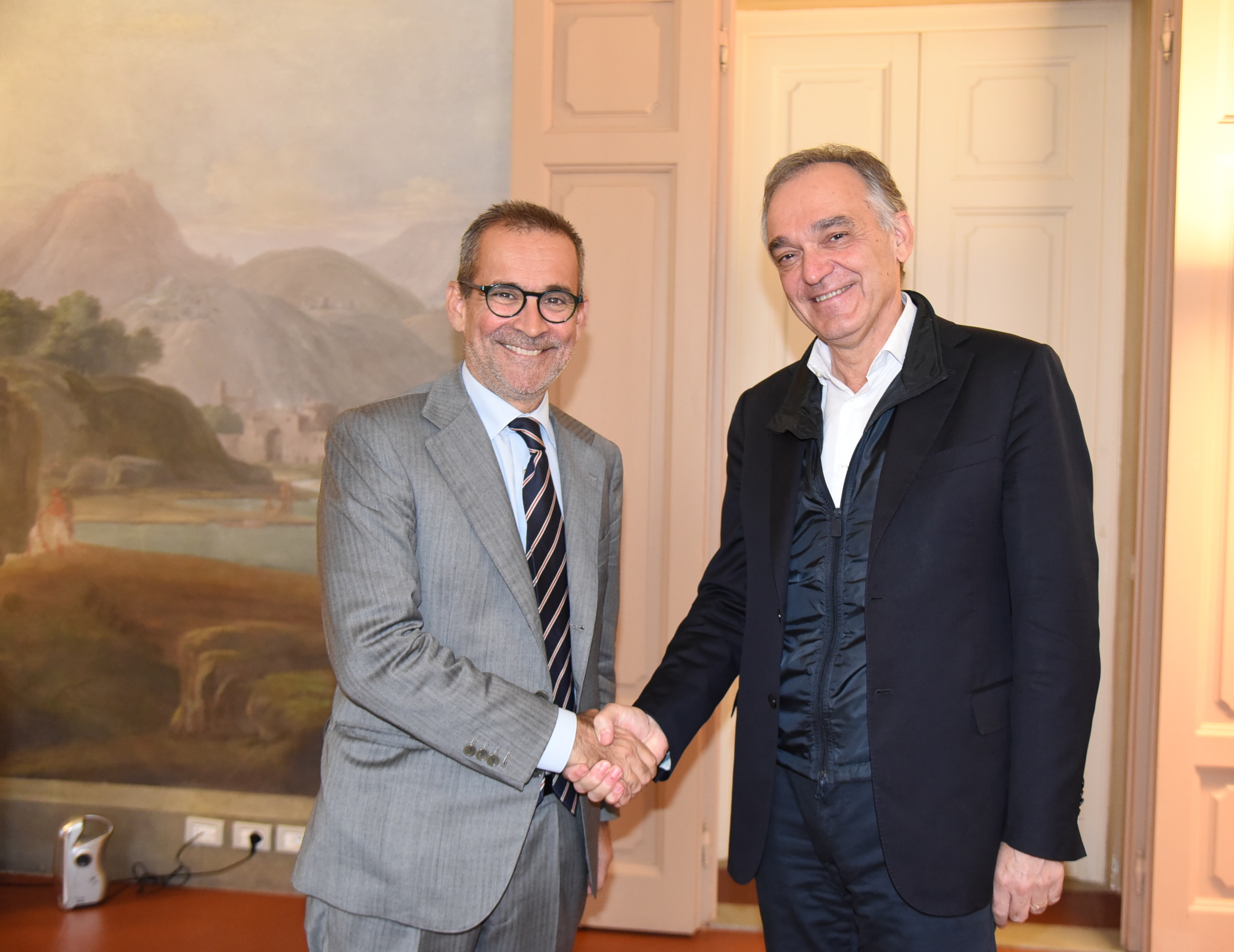 Il Presidente Rossi con il Sottosegretario Manzella (foto da comunicato)