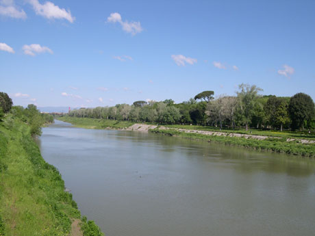 Un'immagine dell'Arno: le casse di Fibbiana contribuiranno a migliorarne la sicurezza in caso di piena (Foto da comunicato)