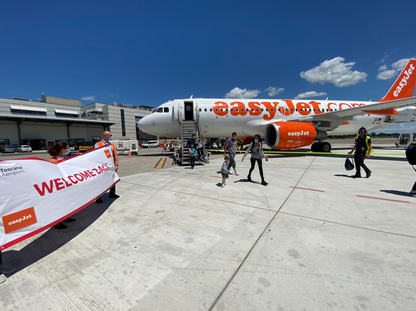 Aereo easyJet a Pisa