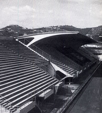 Lo stadio artemio Franchi, la pensilina (Fonte foto wikipedia)