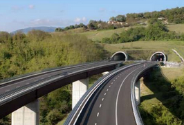 Autostrada (Foto generica di repertorio da sito web Autostrade per l'Italia)