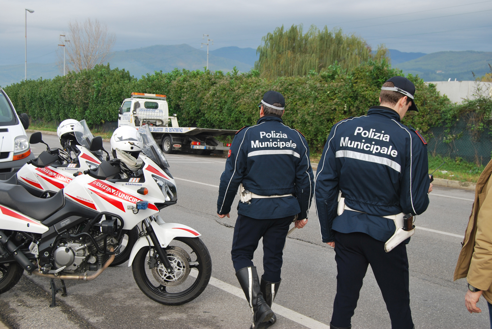 Pattuglia Polizia Municipale (Fonte foto Comune di Montemurlo)