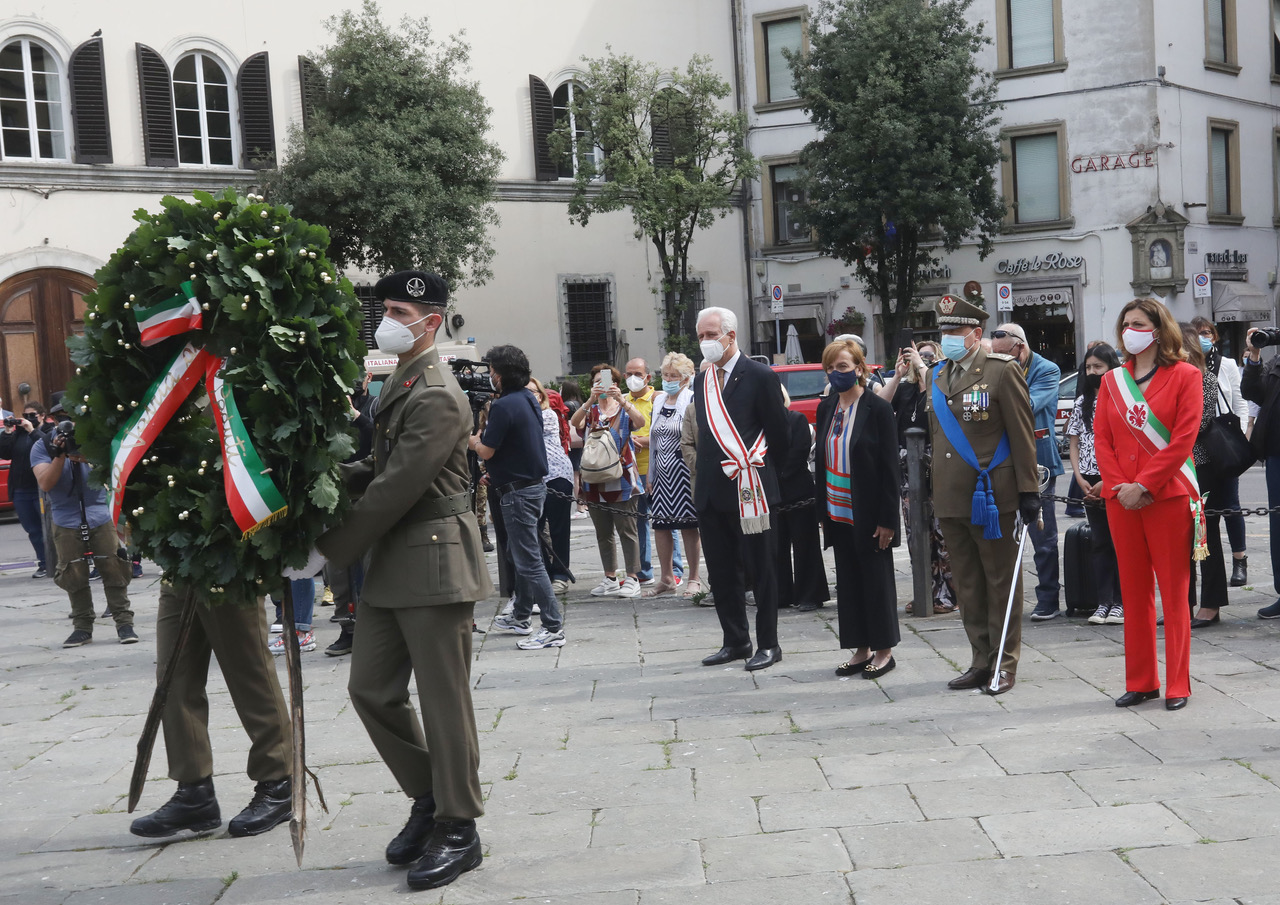 Cerimonia per il 2 giugno a Firenze
