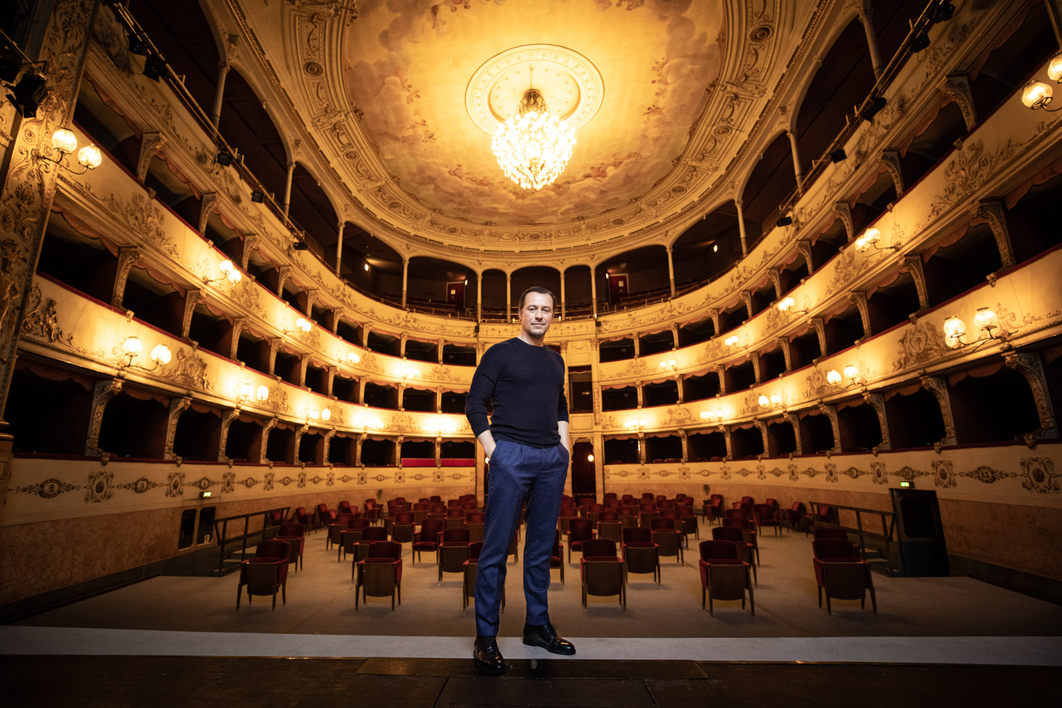 Stefano Accorsi - La Pergola - Confessioni di un teatro